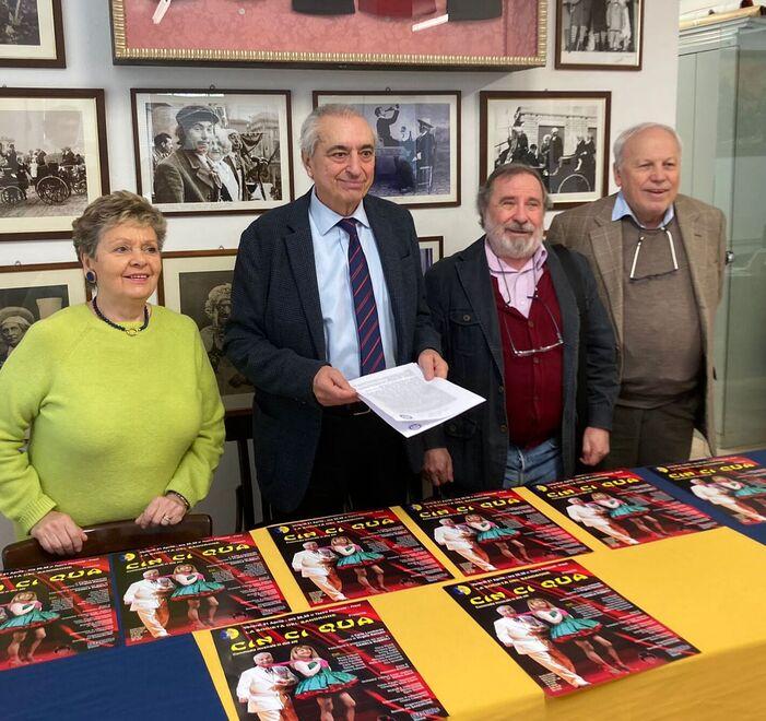 Modena. Cin cin qua, come ti trasformo l’operetta 