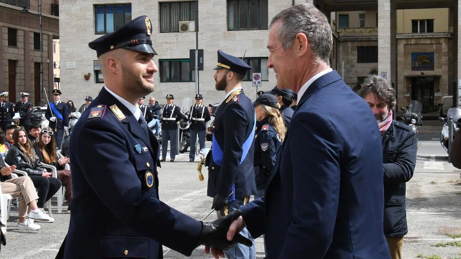 La premiazione del poliziotto Luigi Grassi
