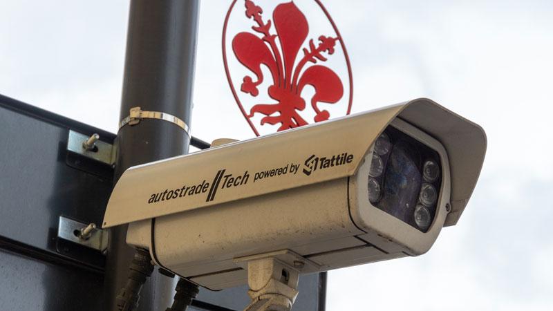 Scudo verde a Firenze, la spuntano i riottosi: ora solo test, il via rimandato al 2025