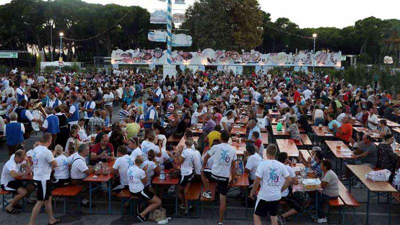 Festa della birra, spunta l’ipotesi del 25 agosto