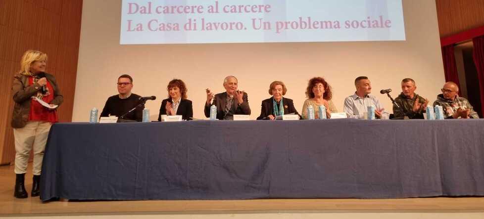 Formigine. Zuppi alza la voce sulle case di lavoro «È ora di cambiare» 