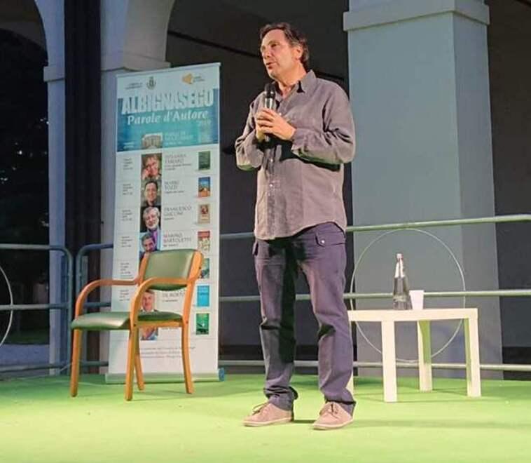 Tozzi e l’ambiente troppo a rischio: «La transizione ecologica è lenta» 