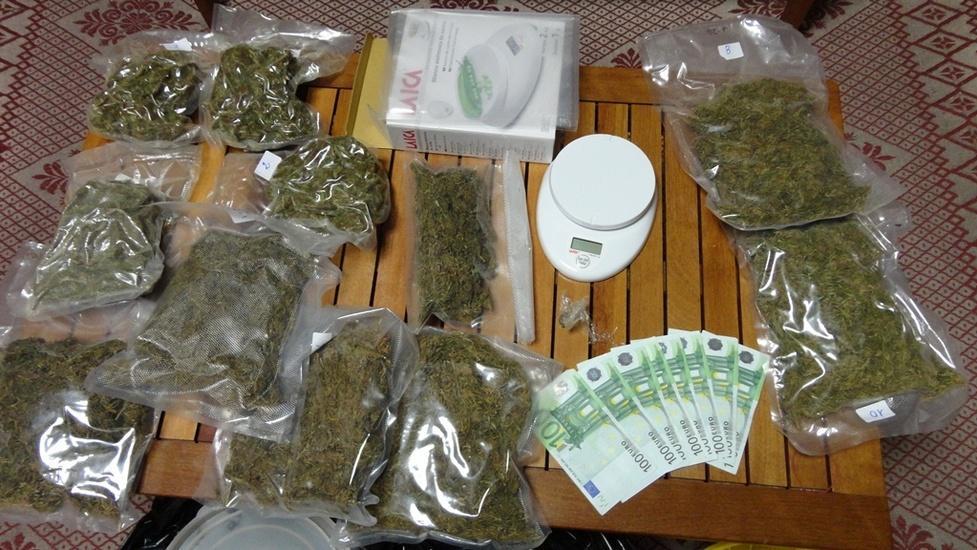 In casa un chilo di marijuana, 25enne arrestato a Olbia 