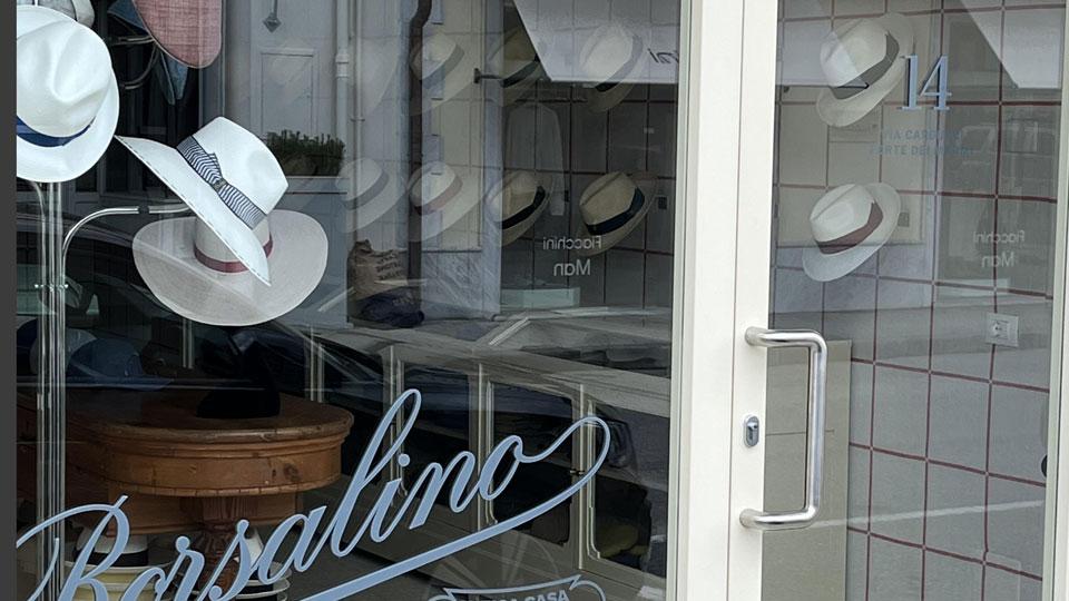 Con Borsalino e Cucinelli Forte dei Marmi è sempre più chic