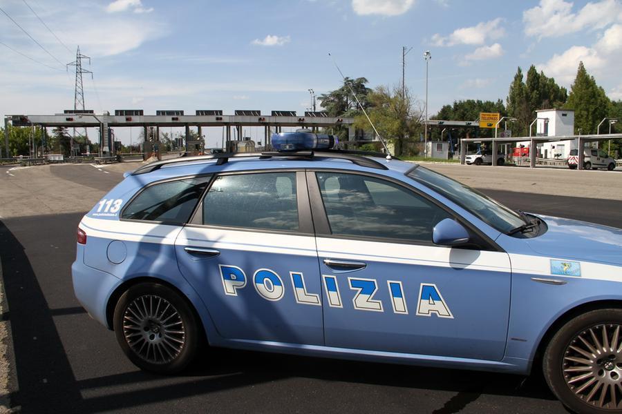 Castelfranco, giovane minaccia il suicidio. Salvato da un poliziotto di Modena Nord