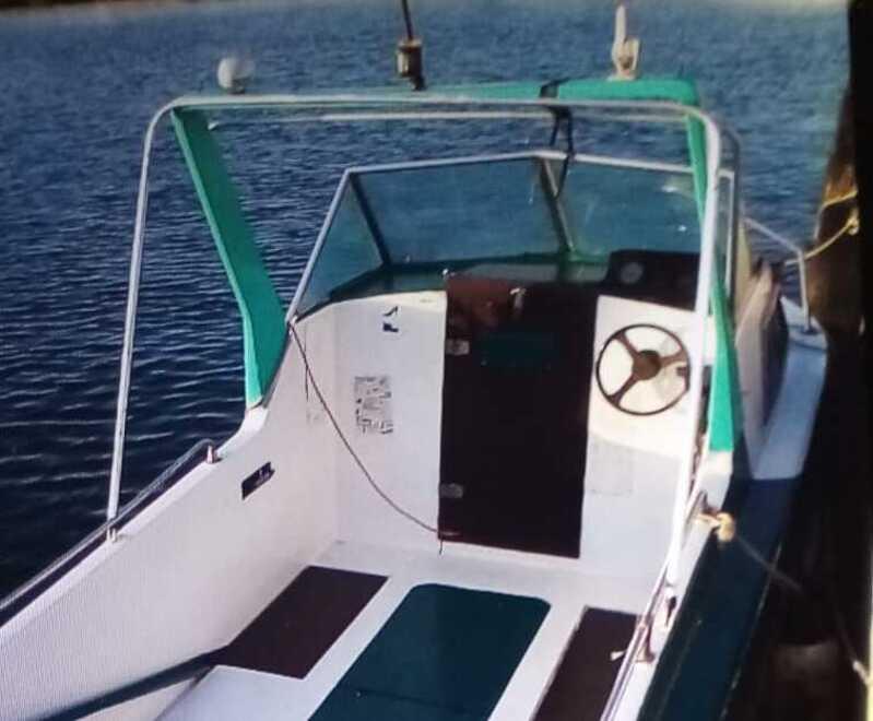 La barca sparita a Porto Torres: «A bordo le mute e poca benzina»