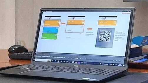 Parcheggi a Prato, ecco la nuova App per pagare nelle strisce blu
