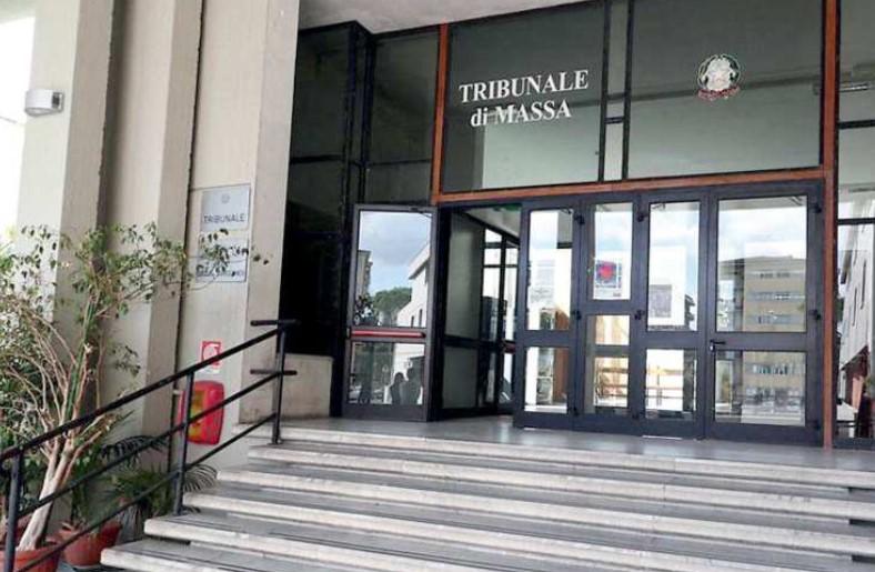 
	Il tribunale di Massa

