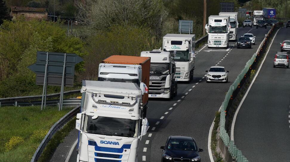Fi-Pi-Li, un’azione legale contro il pedaggio per i tir