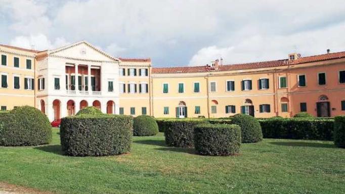 Il complesso ottocentesco dei Casini di Ardenza (foto Stefanini/Silvi)