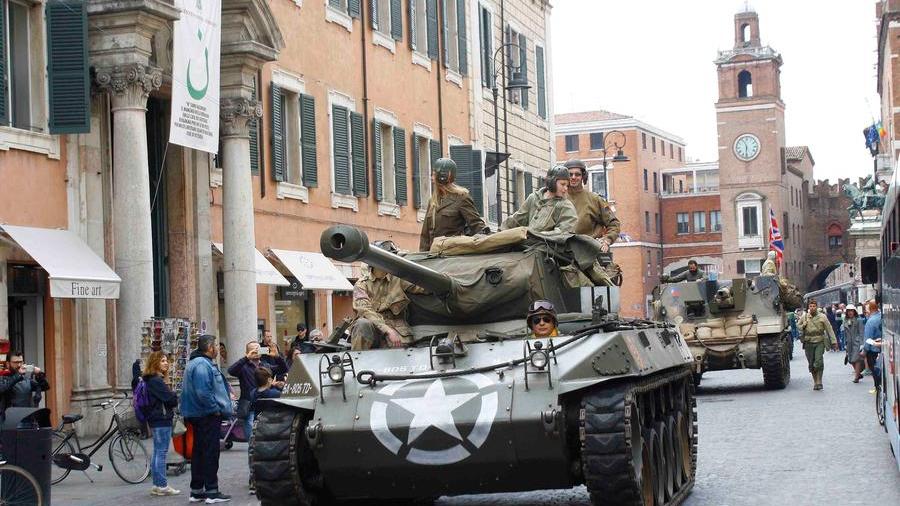 Ferrara, «figuranti nazisti alla “Colonna della Libertà”? Inopportuno»