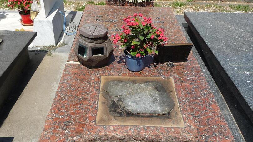 Ladri scatenati nei cimiteri: ecco i cancelli automatici