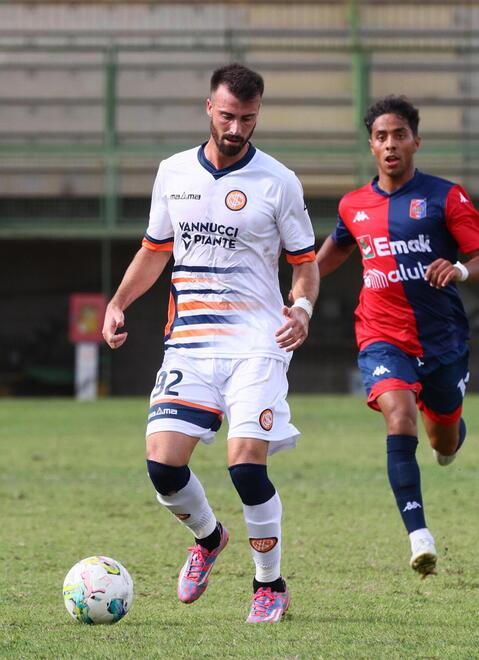 L’attaccante arancione Riccardo Barbuti (foto Nucci)