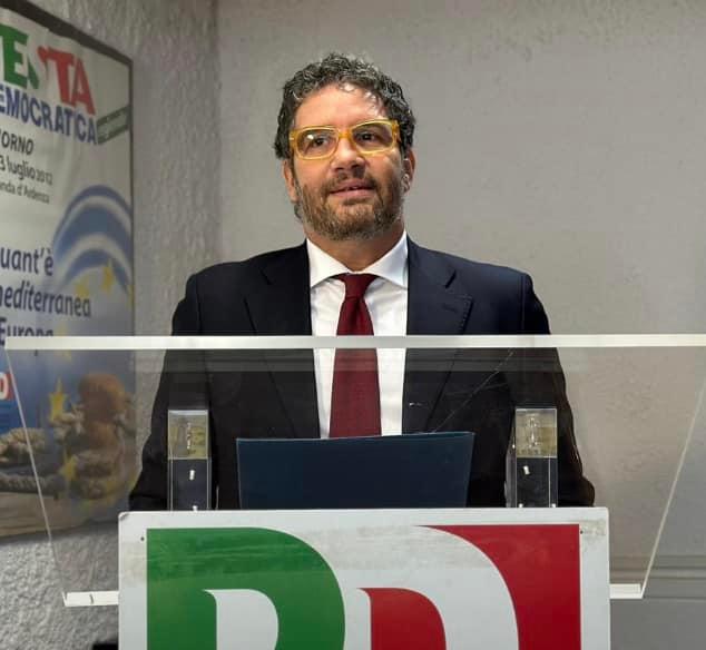 Livorno, la commissione Pd “processa” Lamberti per i post sui social 