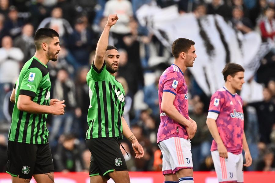 Defrel-gol, il Sassuolo batte la Juventus
