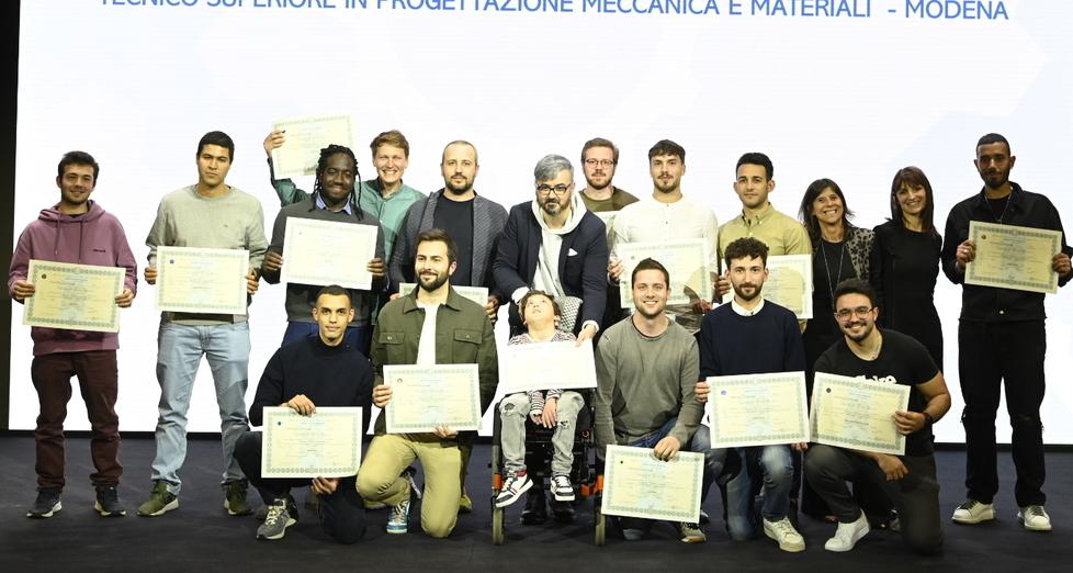 Modena I diplomi di Its Maker a 170 ragazzi: il 94% ha già un lavoro 
