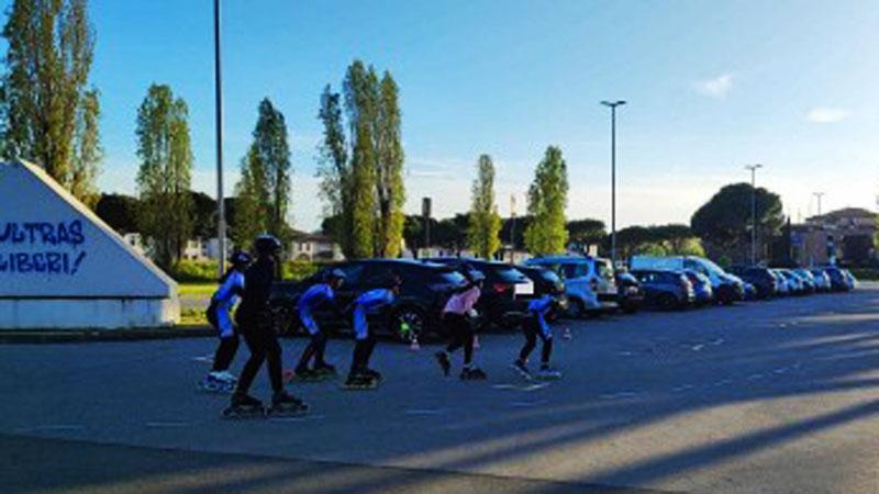 Empoli, la denuncia dell’Asd Hockey: «Troppe auto, impossibile allenarsi»