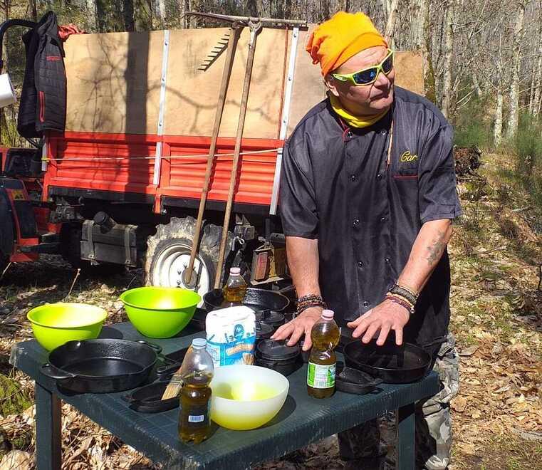 Sopravvivere (e mangiare bene) in mezzo al bosco a Bagni di Lucca: arrivano i corsi della guida ambientale