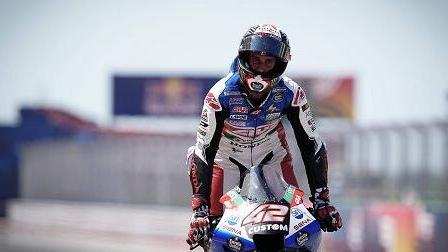 Alex Rins celebra il successo nel Gp di Austin, in Texas