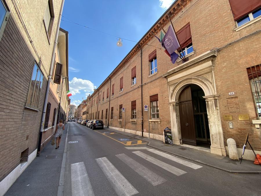 Ferrara, aspiranti dottori sotto esame