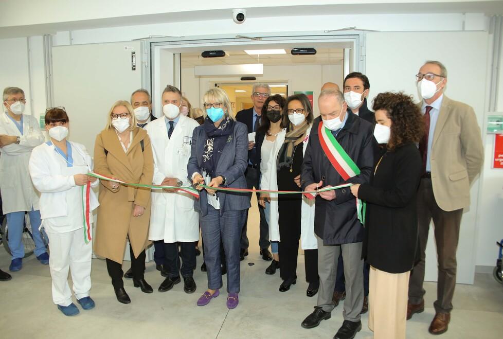 Riaperto per 12 ore al giorno il pronto soccorso di Correggio