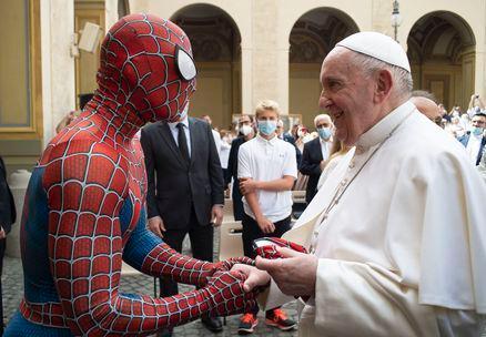 Modena Mattia Villardita Uno Spiderman in corsia «I bambini veri supereroi»