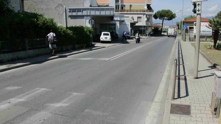 Lucca, travolto e ucciso da un furgone: autista condannato a 16 mesi