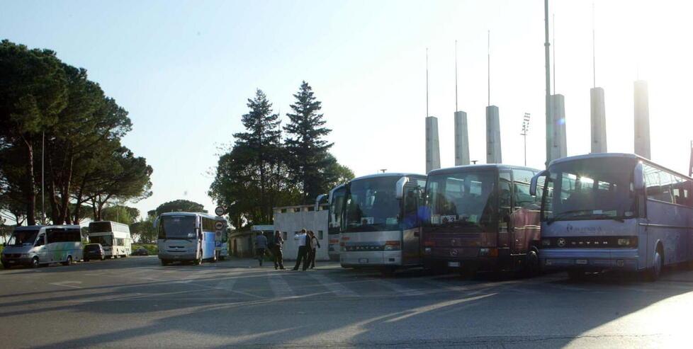 Montecatini, bus turistici e stalli per residenti: verso una stretta sui controlli