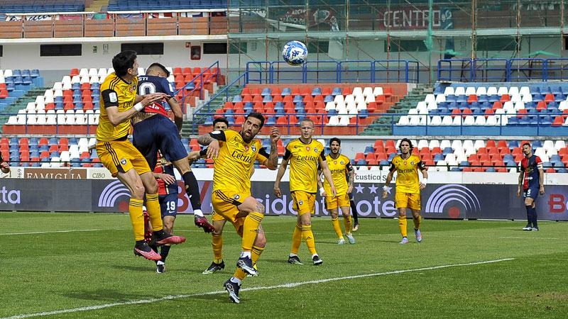 Nella  stagione a due facce del Pisa  torna a pesare un vecchio nemico