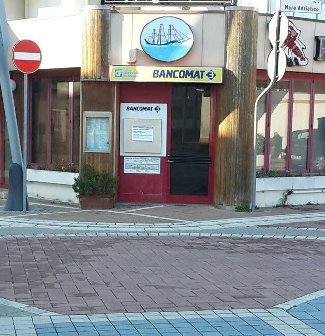 Lidi senza bancomat, preoccupazione per le vacanze