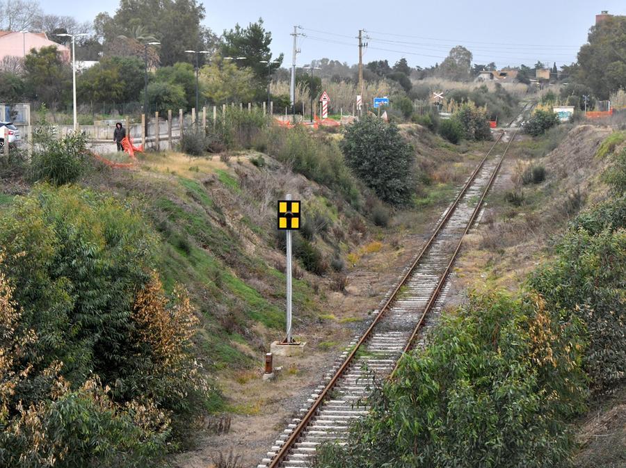 
	I&nbsp;binari&nbsp;sino al porto industriale ospiteranno&nbsp;la nuova ciclovia

