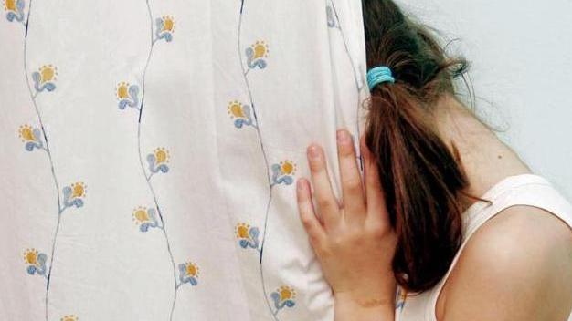 Sassari, abusi sessuali sulla nipote 12enne: bancario sceglie rito abbreviato 