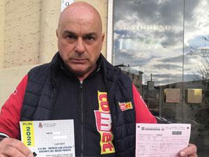 Sosta a Livorno, multato col pass per poter lavorare. «Errore commesso durante i rinnovi»