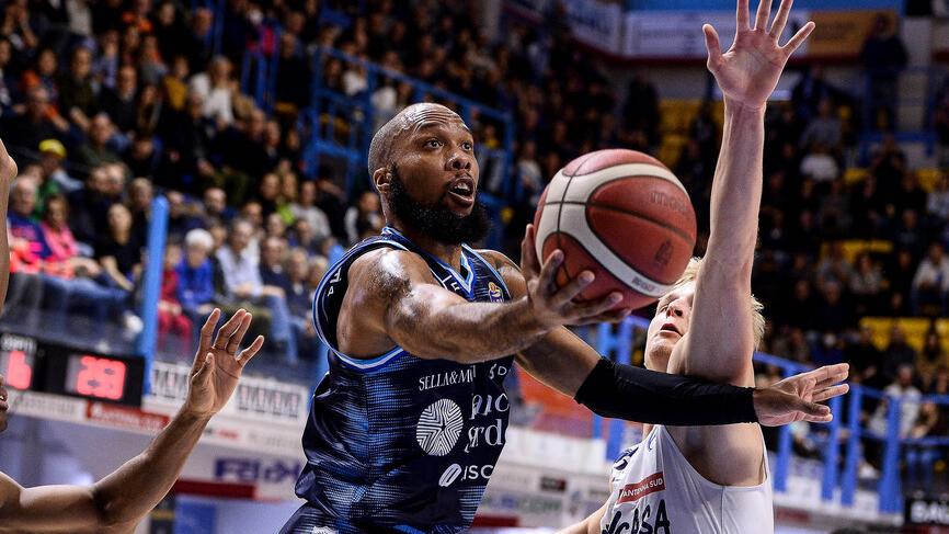 Dinamo serve un segnale