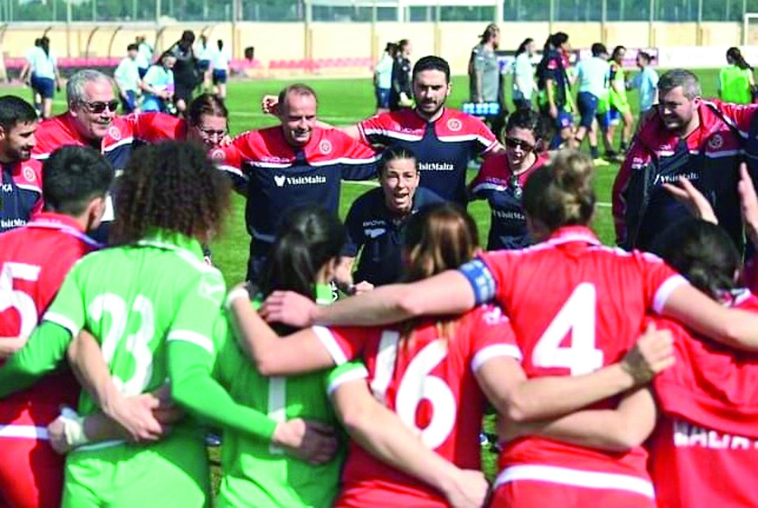 La sassarese Manuela Tesse: «Allenare una squadra maschile? I pregiudizi sono ancora troppi» 