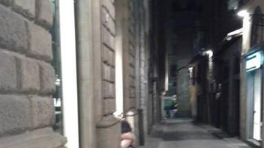 Sesso in piazza della Signoria, la foto sul web