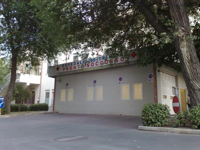 Cagliari, botte da orbi all’ingresso del pronto soccorso