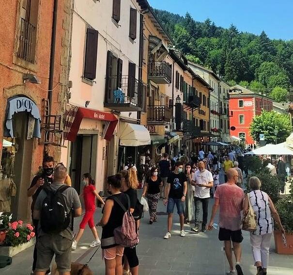 Appennino, la proposta: «Niente tasse per i negozi di montagna» 