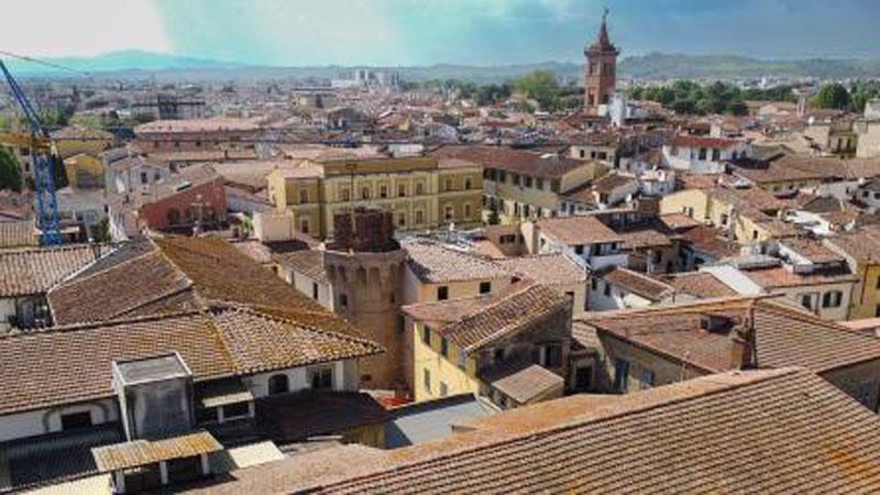 Nuove aperture, incentivo dal Comune di Empoli: «Dehor gratis per bar e ristoranti»