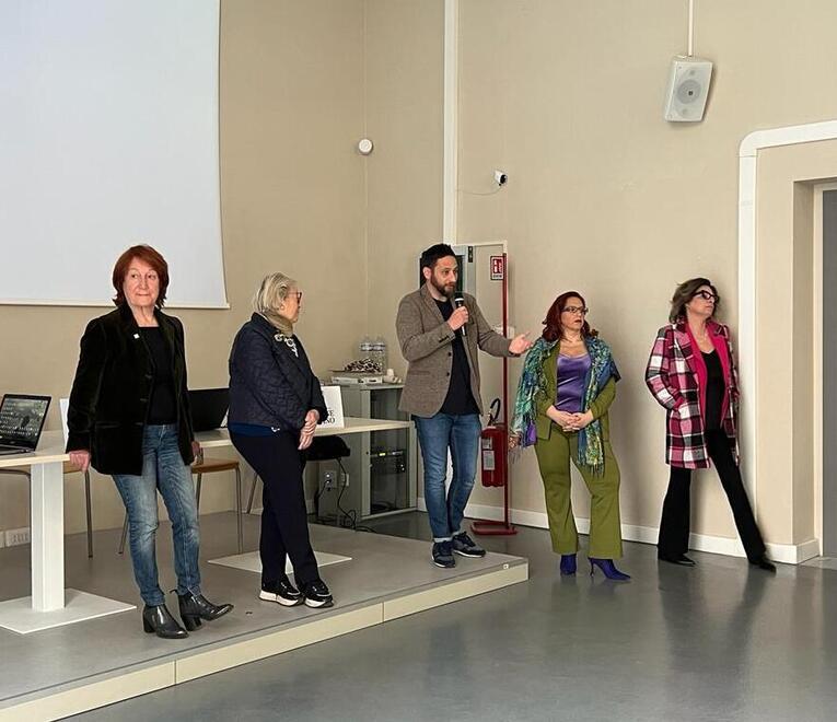 Enologia, turismo slow e futuro: le “Donne del vino” della costa toscana si presentano al Cattaneo