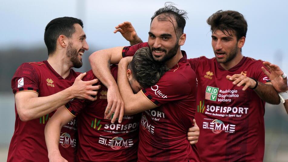 «E adesso tutti a tifare Pontedera». Il patron Navarra lancia l’appello