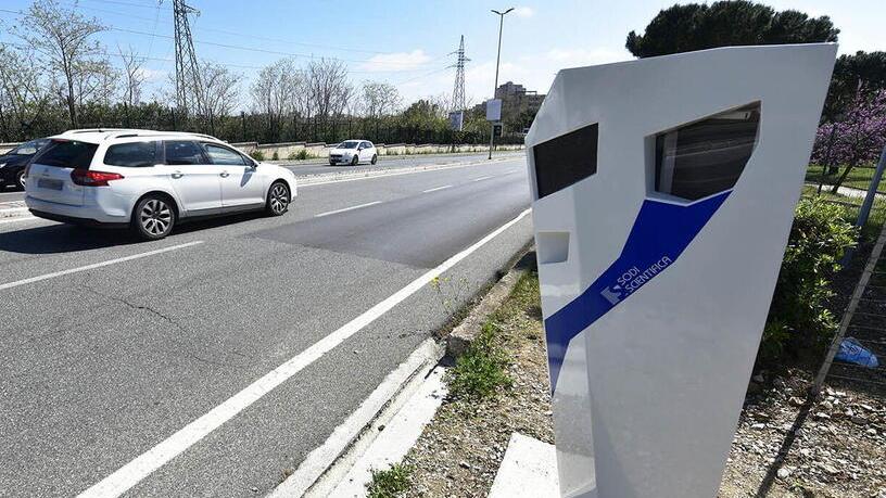 Piombino, l’autovelox della discordia è pronto a iniziare l’attività