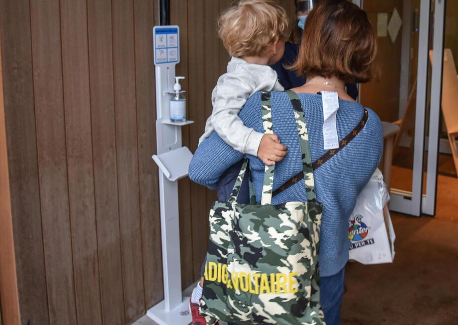 Ogni giorno 480 chilometri per lavorare, l'odissea di una donna di Porto Torres con l'impiego a Cagliari