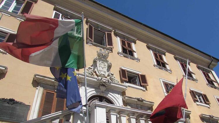 Acqua e bonus sociale, a Livorno via alle domande per avere sconti in bolletta: ecco la guida 