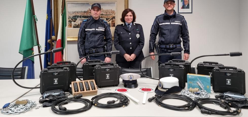 Gettano rifiuti a Formigine Modenesi scoperti e multati