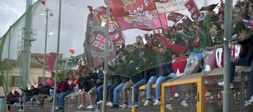 «Quasi 700 tifosi con la Reggiana»: il calcio può fare rima col turismo