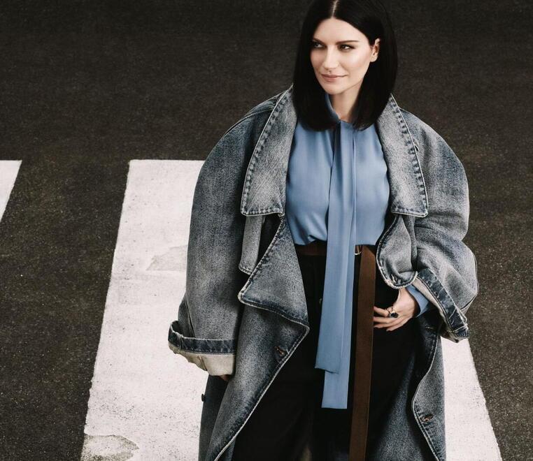 Una bella foto di Laura Pausini
