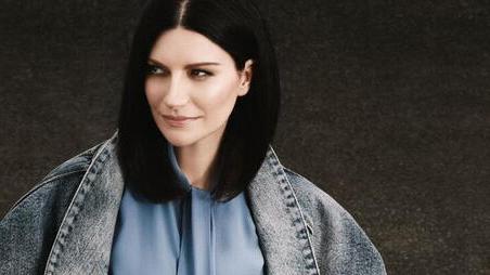 Una bella foto di Laura Pausini