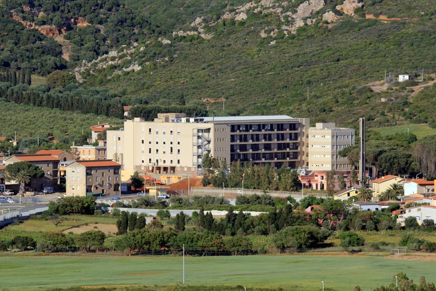 
	L'ospedale Sirai di Carbonia

