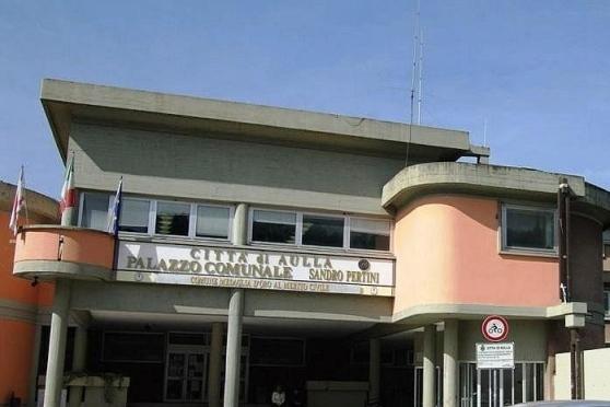 AULLA. Una immagine del Comune (Municipio)